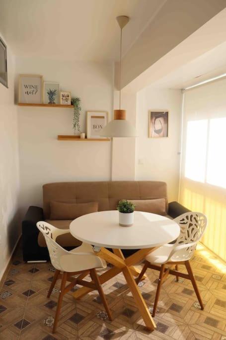 Precioso Apartamento Con Vistas Al Mar. Piscina. Valencia Kültér fotó