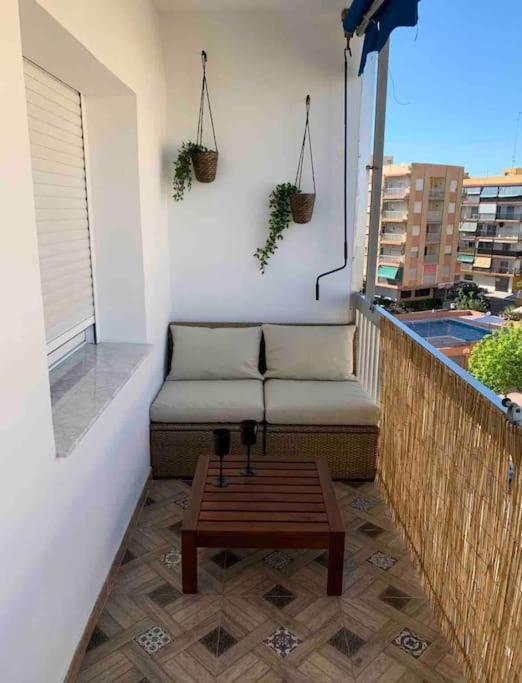 Precioso Apartamento Con Vistas Al Mar. Piscina. Valencia Kültér fotó